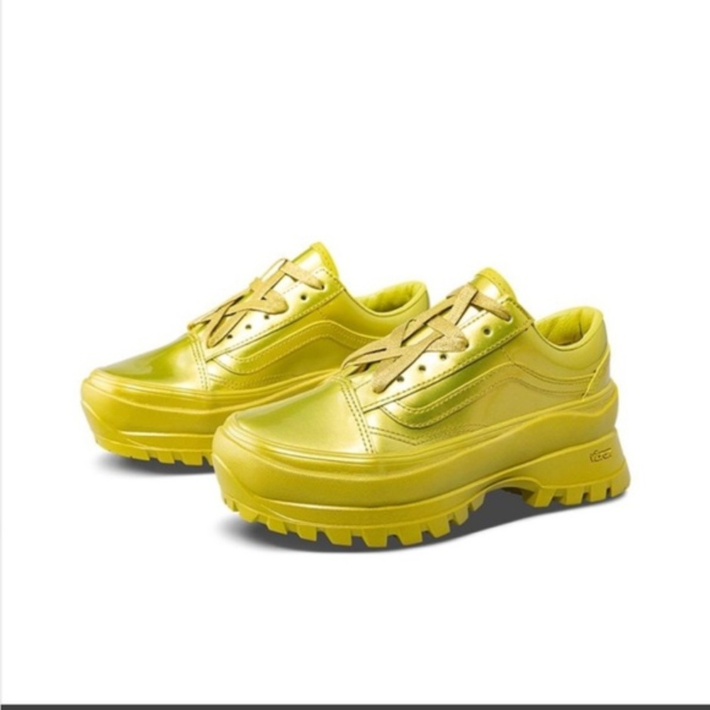 Vans Chunky Platform Sneakers in Bright Yellow